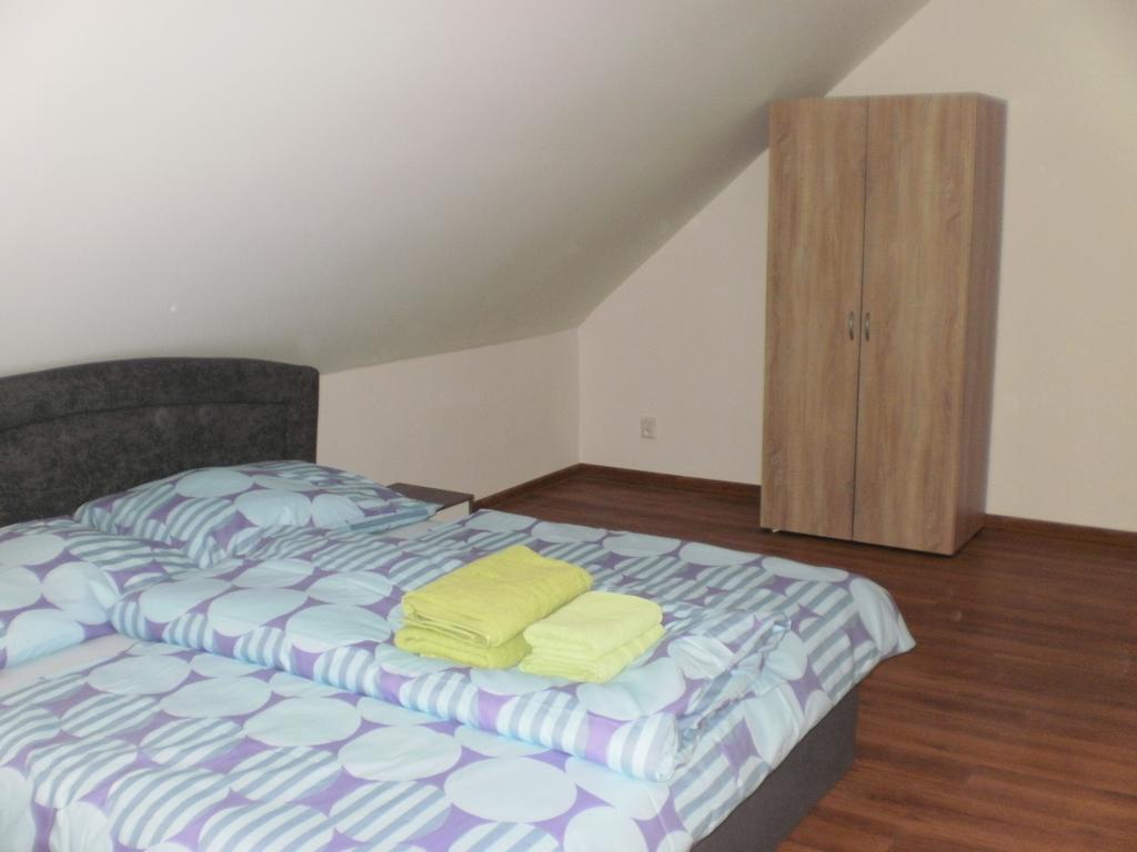 Apartmany Eva Frymburk Buitenkant foto