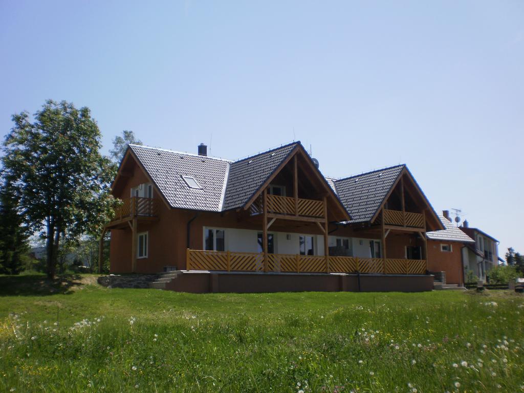 Apartmany Eva Frymburk Buitenkant foto